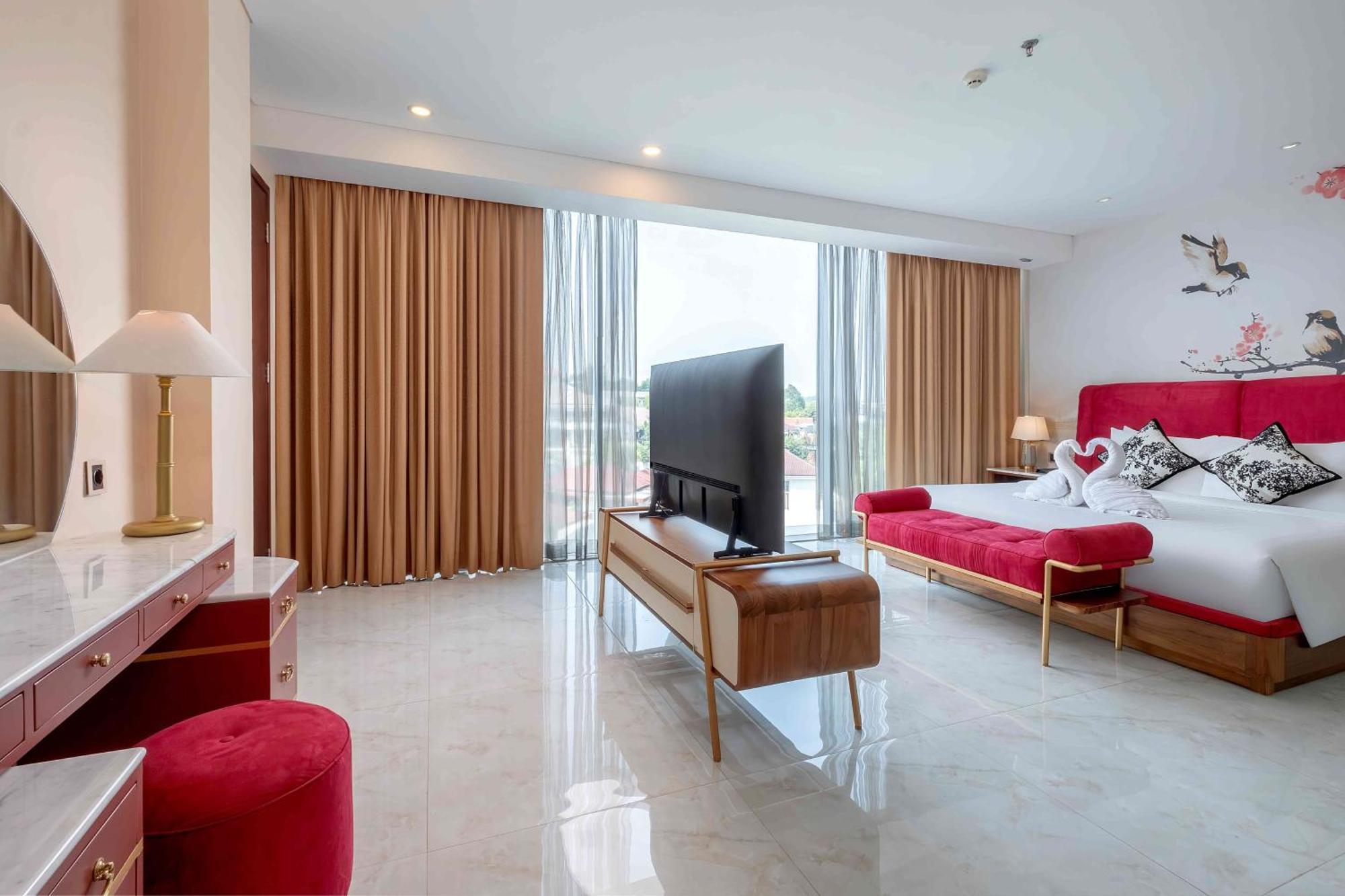 Grand Edge Hotel Semarang Exterior foto